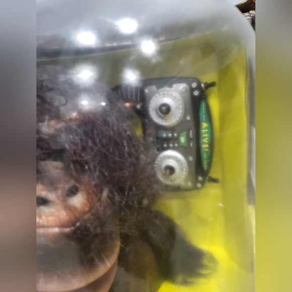 Sharper Image Alive! Chimpanzee RARE BRAND NEW IN BOX - Picture 10 of 15